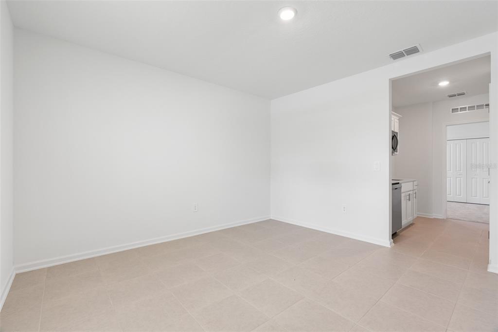 3028 NAMASTE DRIVE UNIT B, CLERMONT, FL — photo 4 of 13