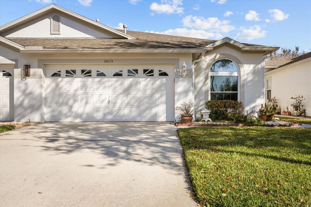 30115 E EMMETTS COURT, WESLEY CHAPEL, FL — photo 2 of 23