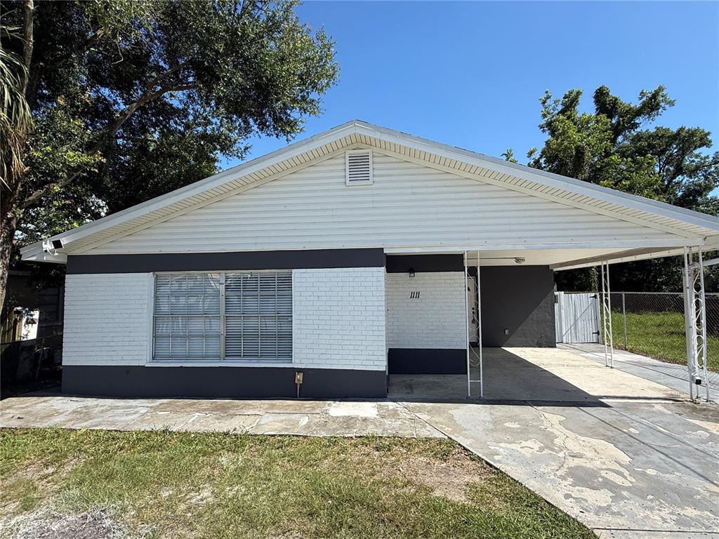 1111 E OKALOOSA AVENUE