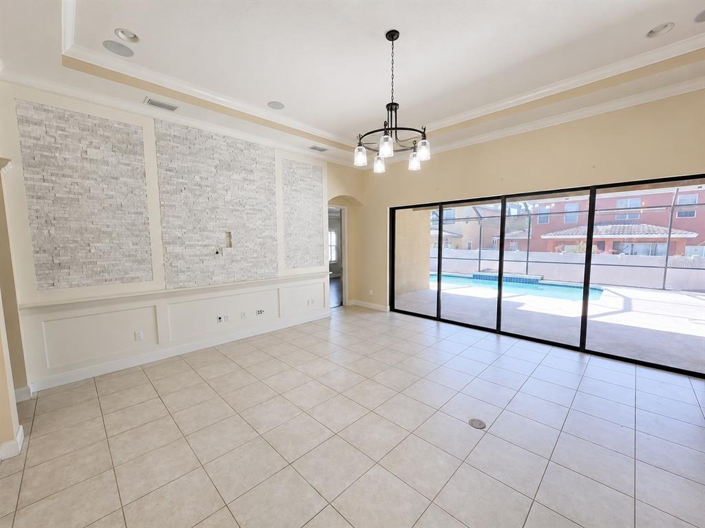 10911 CHARMWOOD DRIVE, RIVERVIEW, FL — photo 5 of 16
