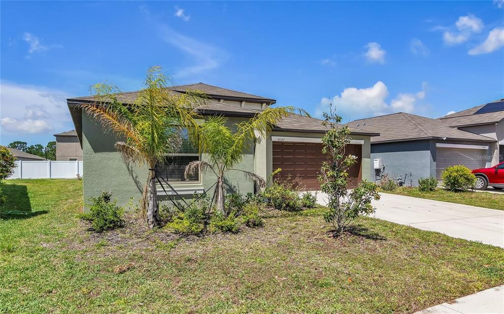 10357 SCARLET SKIMMER DRIVE, RIVERVIEW, FL — photo 3 of 30