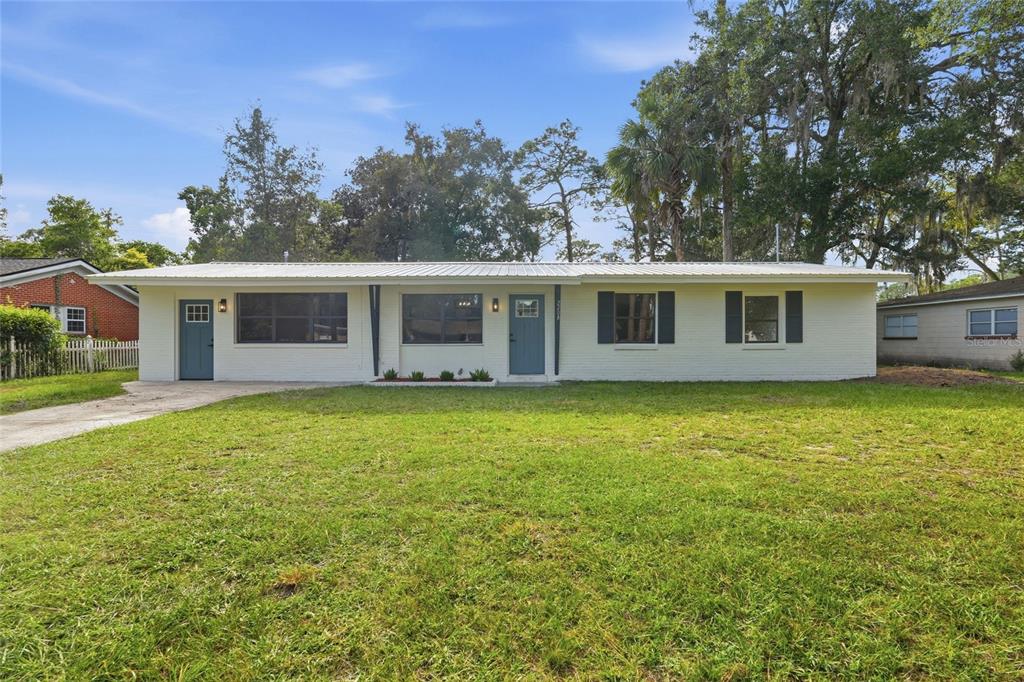 2208 NE 15TH TERRACE, GAINESVILLE, FL — photo 3 of 28
