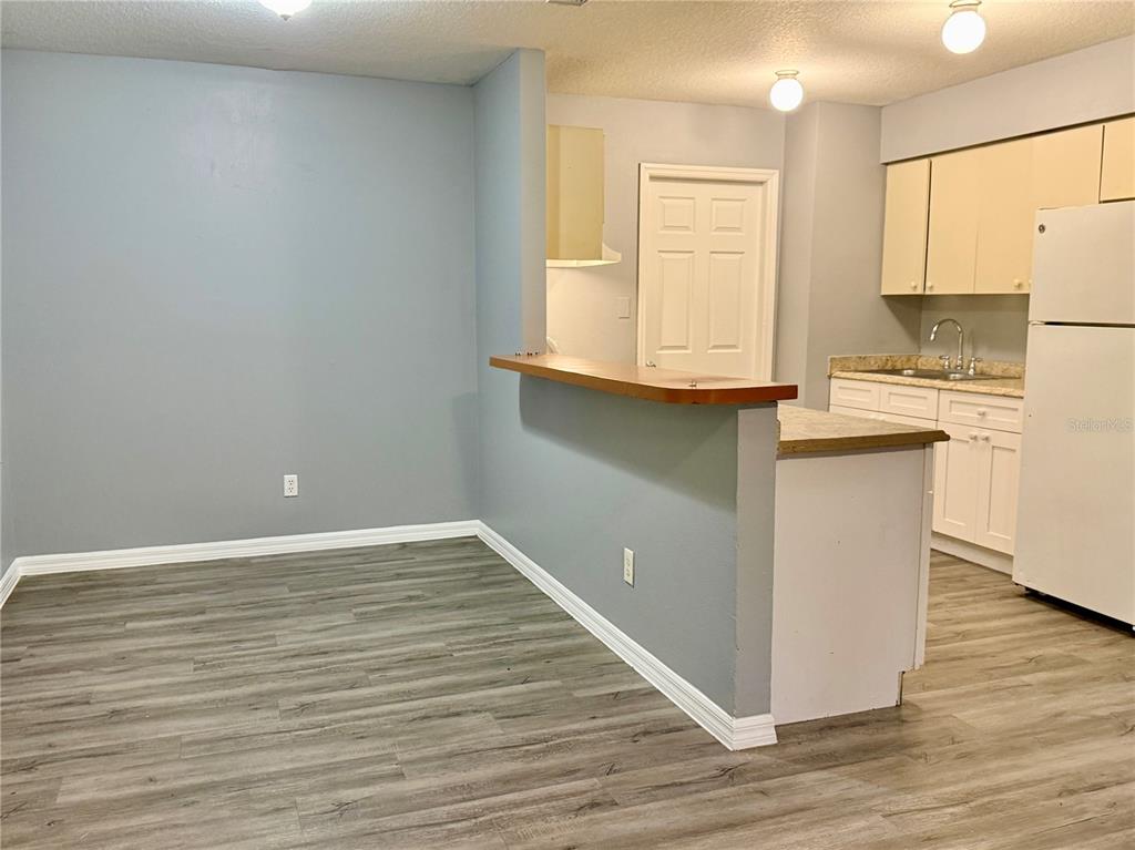 3514 E MOHAWK AVENUE, TAMPA, FL — photo 5 of 16