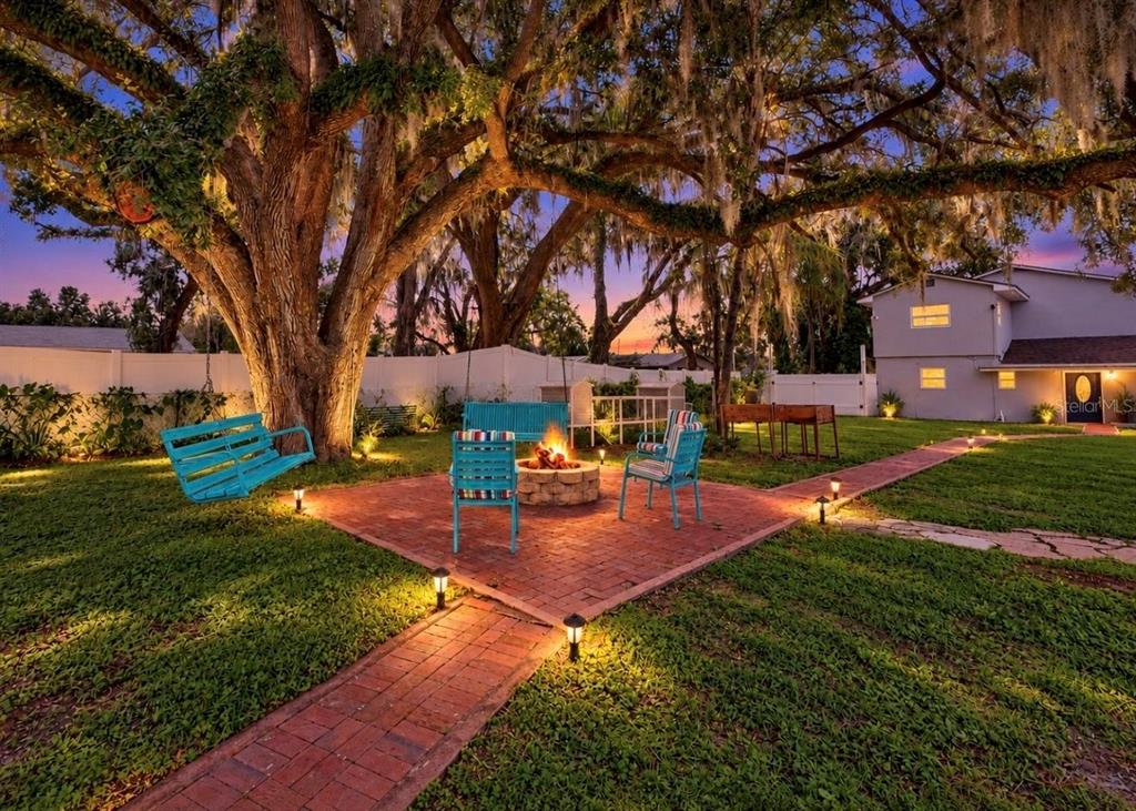 11004 RIVERVIEW DRIVE, RIVERVIEW, FL — photo 4 of 30