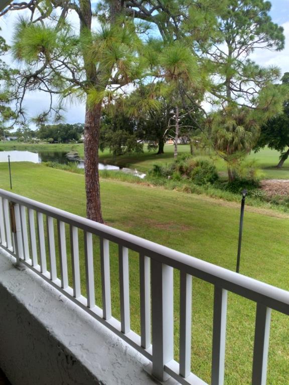 2117 LAKEWOOD CLUB DRIVE S UNIT 7-O, ST PETERSBURG, FL — photo 2 of 8