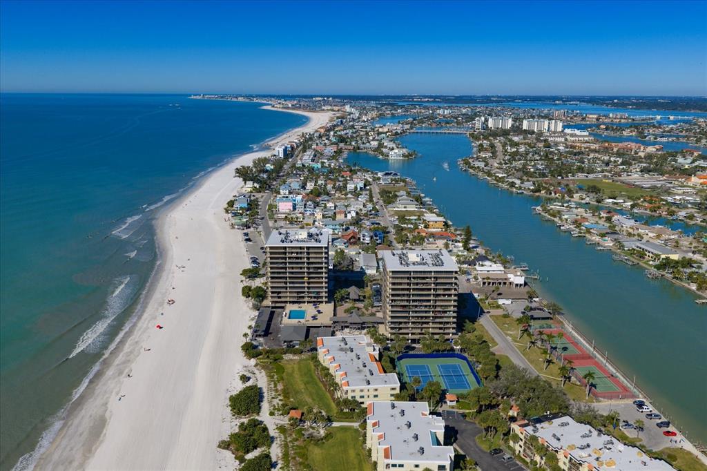 7600 BAYSHORE DRIVE UNIT 204