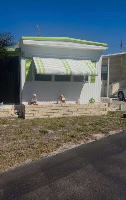 32 SIESTA CIRCLE W
