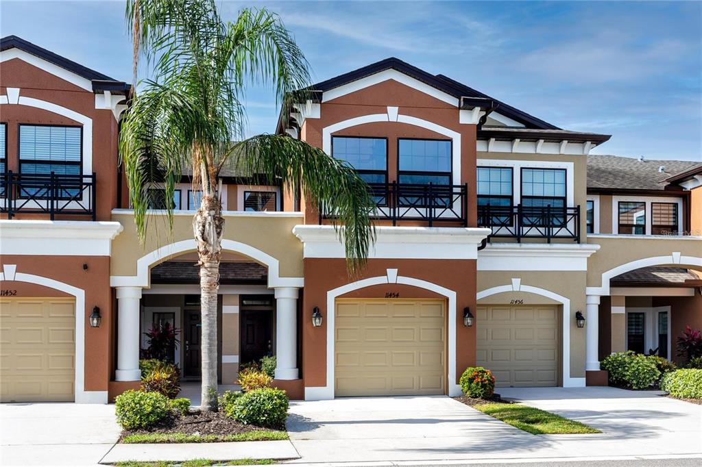 11454 CROWNED SPARROW LANE