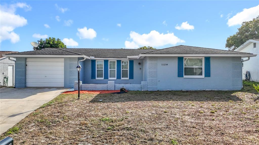 11234 YEWTREE AVENUE