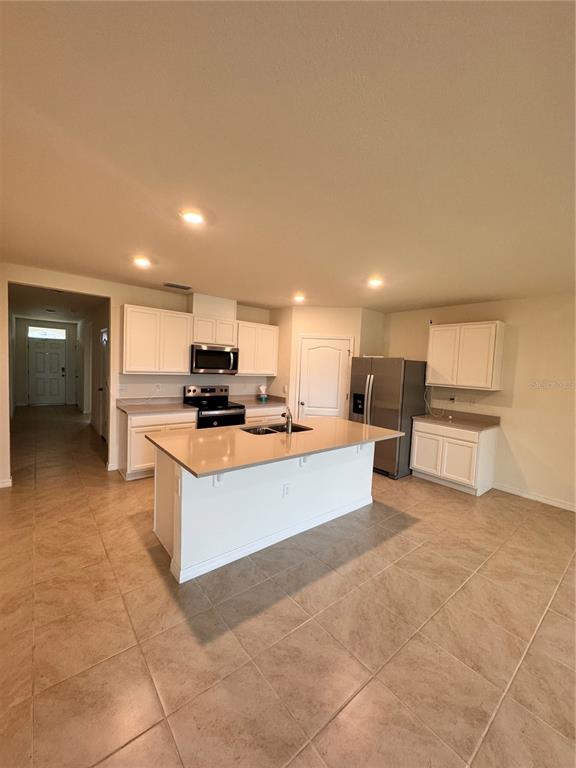 913 AMBLESIDE DRIVE, HAINES CITY, FL — photo 3 of 32