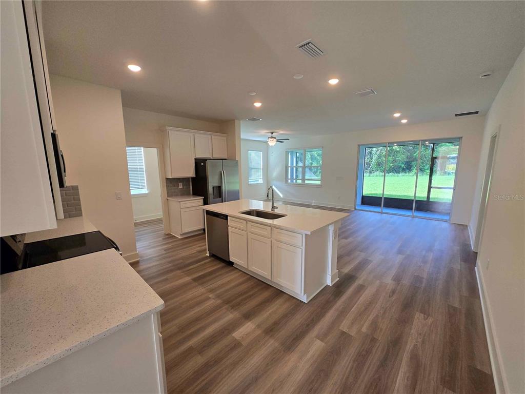 3352 DAYBREAK RUN LOOP, SPRING HILL, FL — photo 2 of 14
