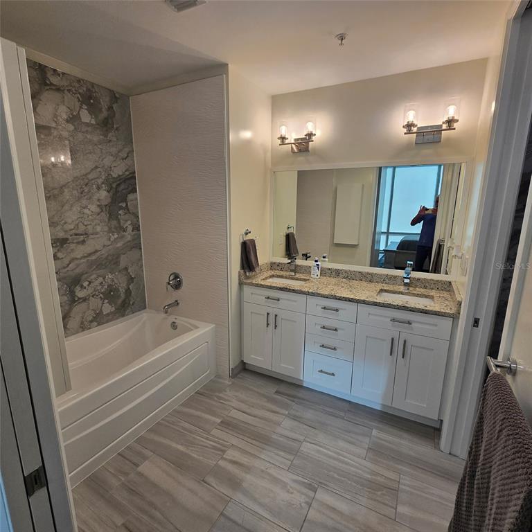 150 E ROBINSON STREET UNIT 24B, ORLANDO, FL — photo 3 of 27