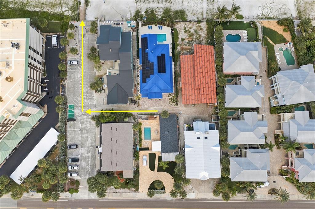 2706 GULF BOULEVARD, INDIAN ROCKS BEACH, FL — photo 2 of 30