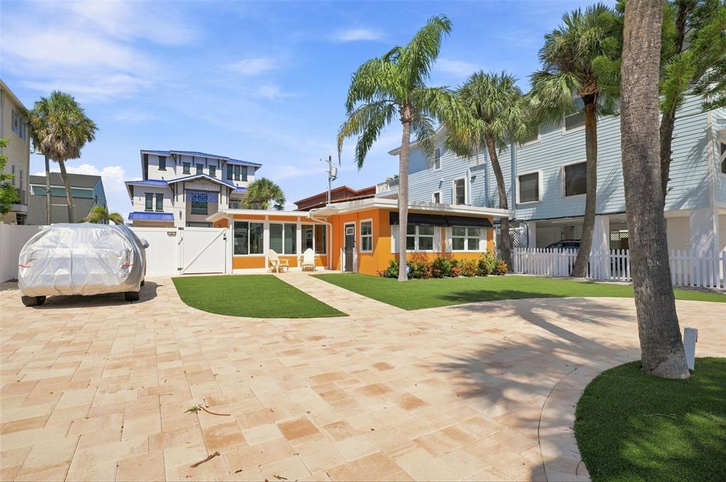 2706 GULF BOULEVARD, INDIAN ROCKS BEACH, FL — photo 5 of 30