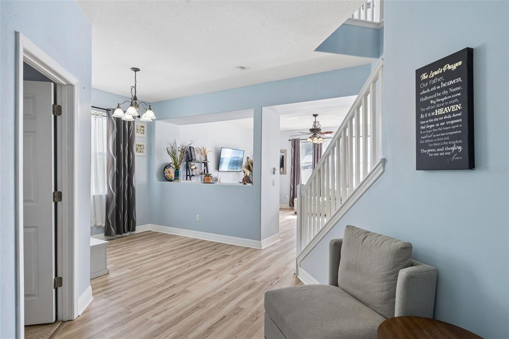 725 TRANQUIL TRAIL, WINTER GARDEN, FL — photo 4 of 34