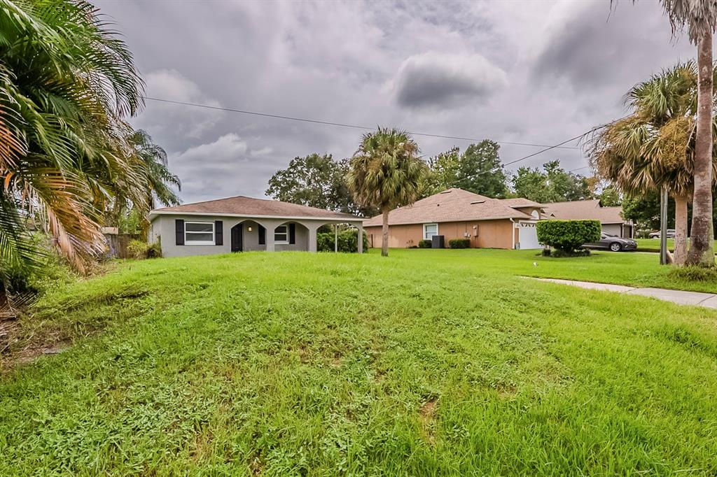 28042 LOIS DRIVE