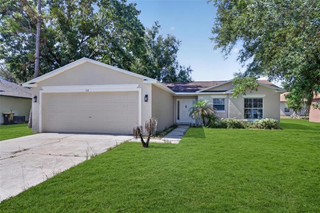719 WAXWING COURT