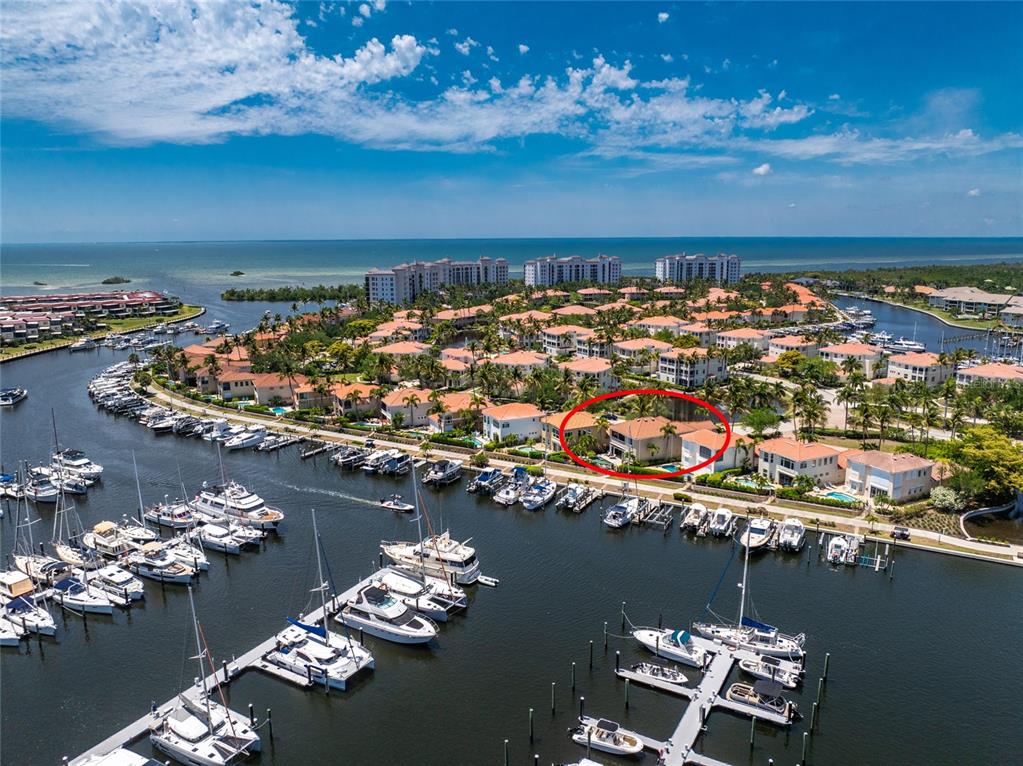 3213 SUNSET KEY CIRCLE