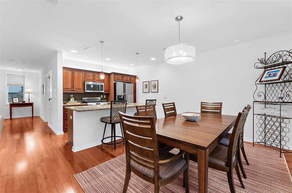 1685 LAUREL STREET UNIT 4, SARASOTA, FL — photo 5 of 30