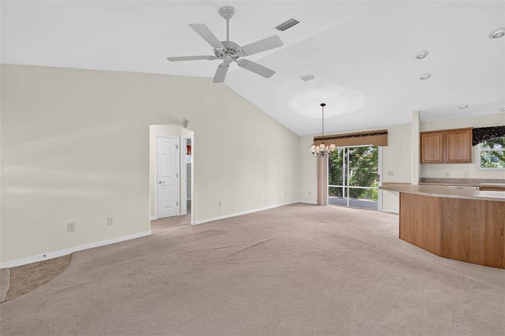 9699 COUNTY ROAD 121, WILDWOOD, FL — photo 5 of 30