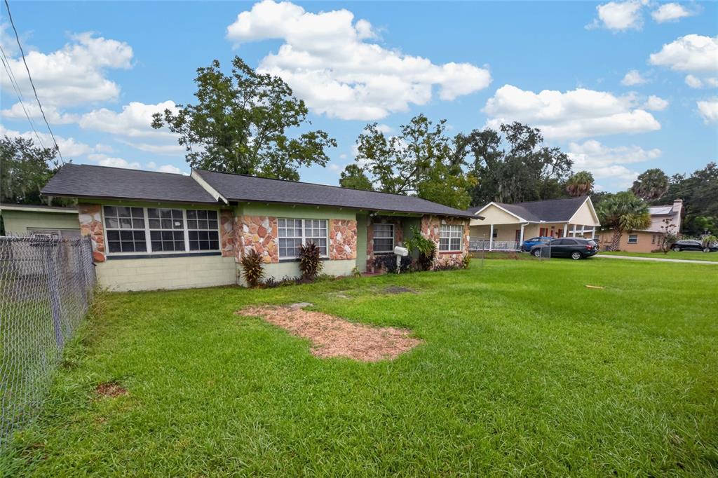 1210 W 15TH STREET, SANFORD, FL — photo 4 of 30