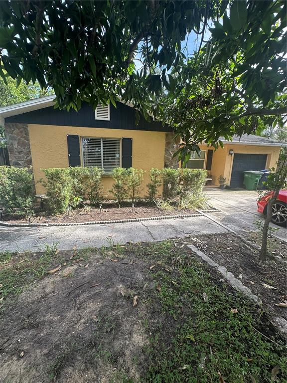 4605 E YUKON STREET, TAMPA, FL — photo 3 of 27
