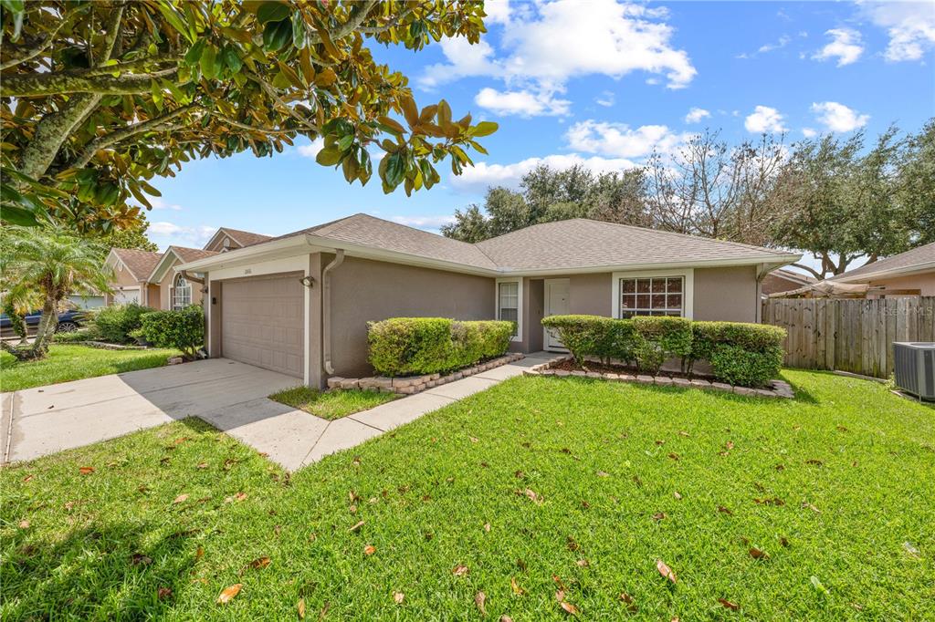 10806 BROWN TROUT CIRCLE, ORLANDO, FL — photo 2 of 30