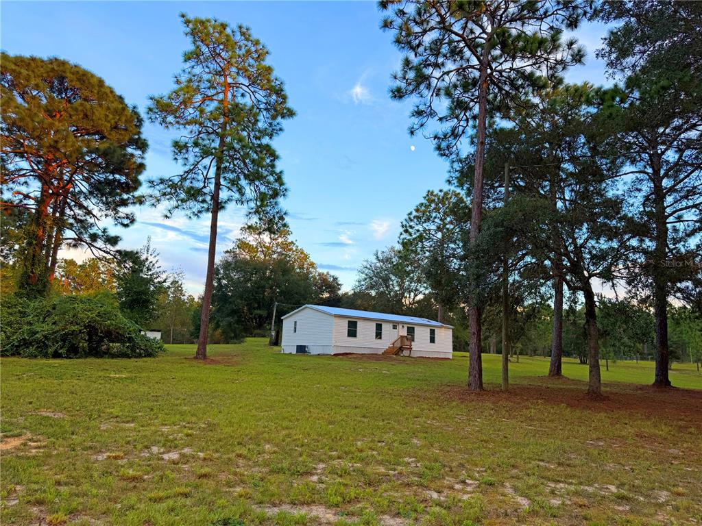 104 DOE TRAIL, HAWTHORNE, FL — photo 2 of 30
