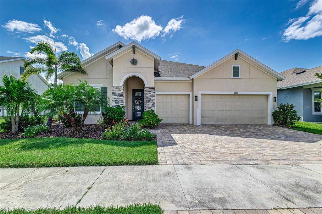 5330 SILVER SUN DRIVE