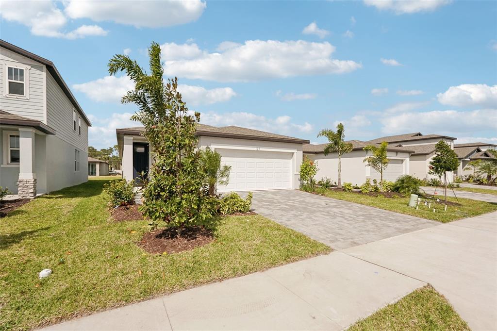 129 WHITELAND BEND
