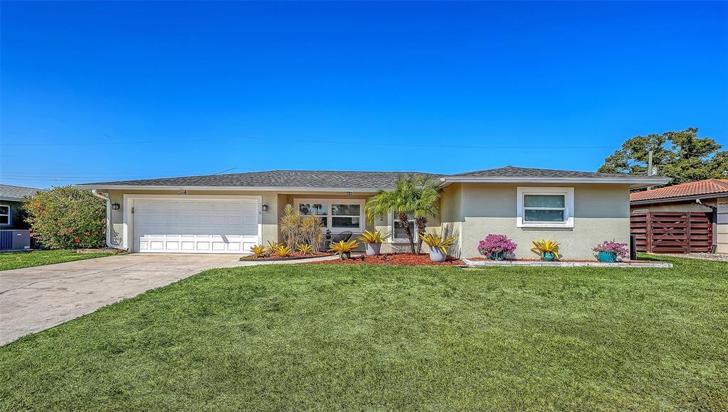 6802 ROXBURY DRIVE