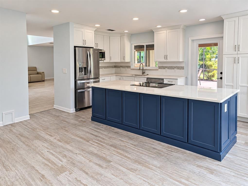 1309 WATER OAK WAY N, BRADENTON, FL — photo 3 of 30
