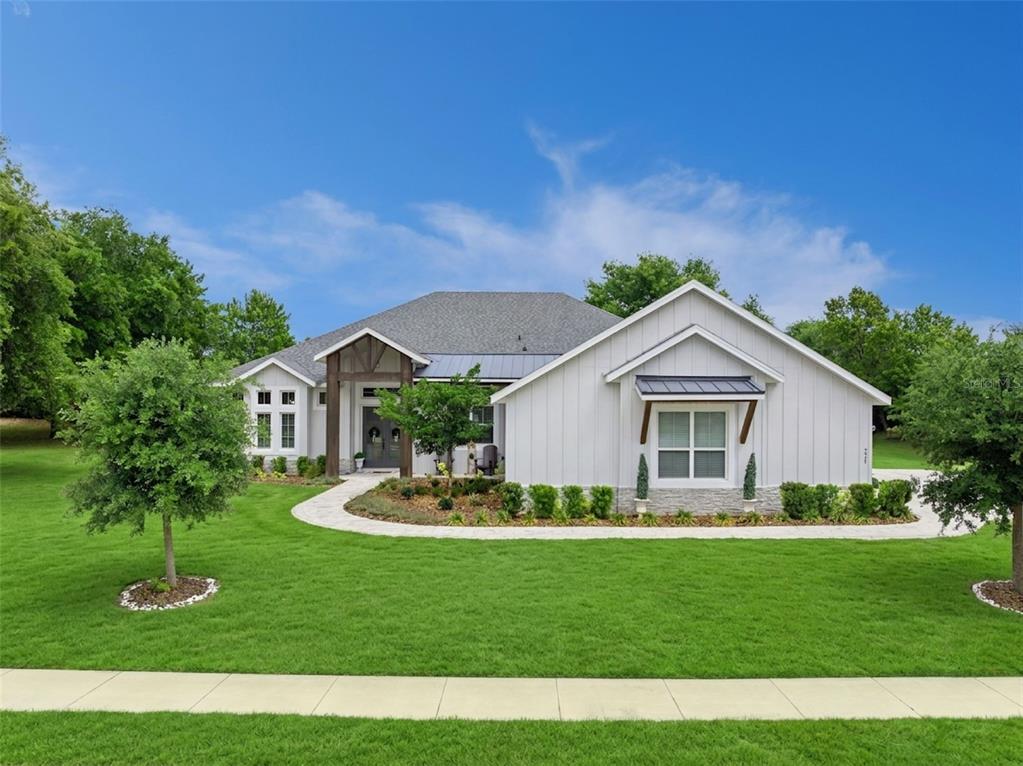 221 TWO LAKES LANE
