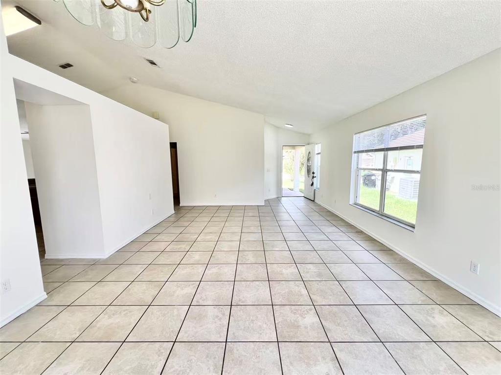69 N CERVIDAE DRIVE, APOPKA, FL — photo 5 of 27