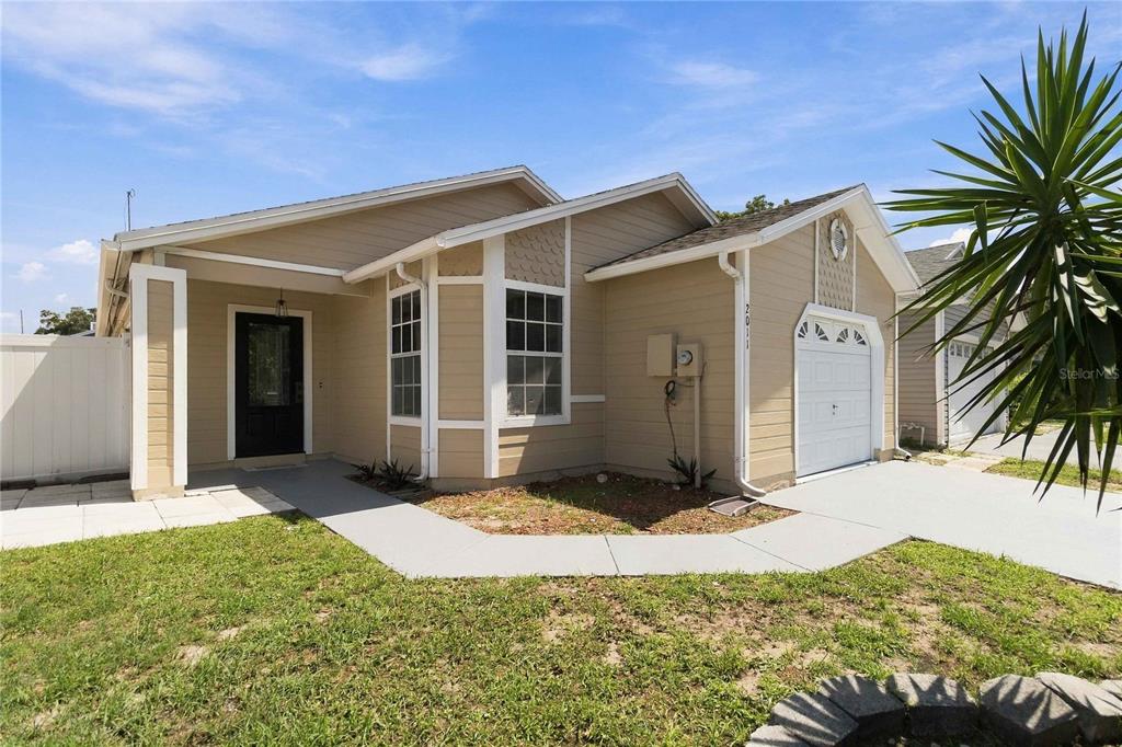2011 WINSLOW DRIVE, ORLANDO, FL — photo 3 of 27