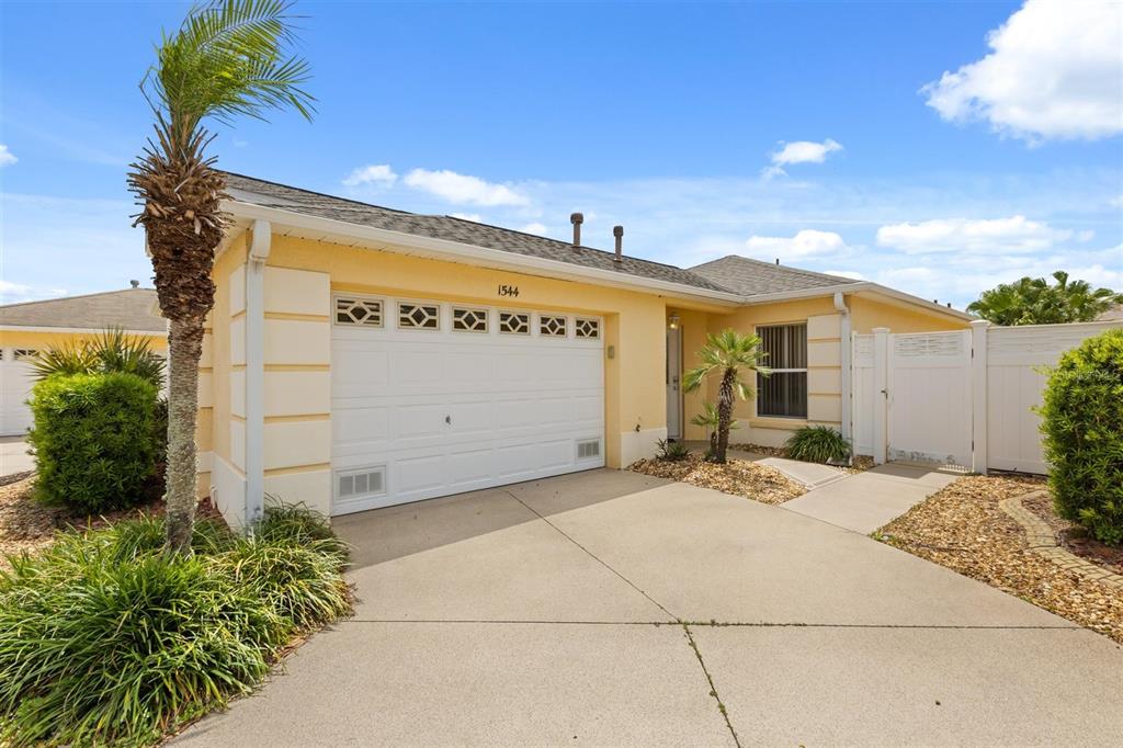 1544 LIME GROVE LANE