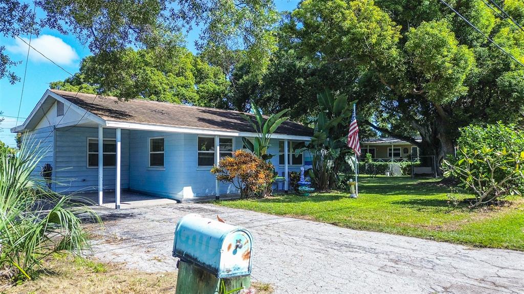 498 STREMMA ROAD, LARGO, FL — photo 4 of 36
