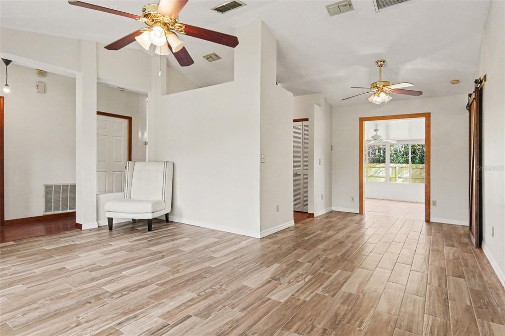 8625 REDSKIN COURT, ORLANDO, FL — photo 3 of 30