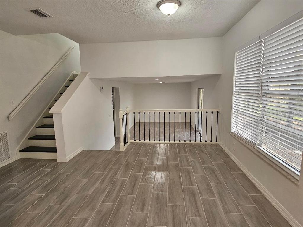 3610 GREENSTONE PLACE, VALRICO, FL — photo 4 of 26