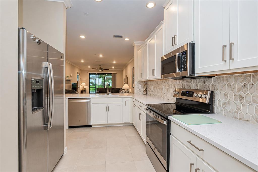 23853 COLLINA WAY UNIT 101, PORT CHARLOTTE, FL — photo 2 of 30