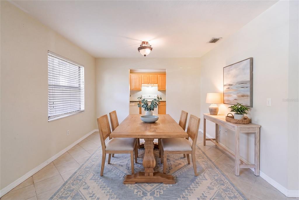 6150 GULFPORT BOULEVARD S UNIT 202, GULFPORT, FL — photo 5 of 41