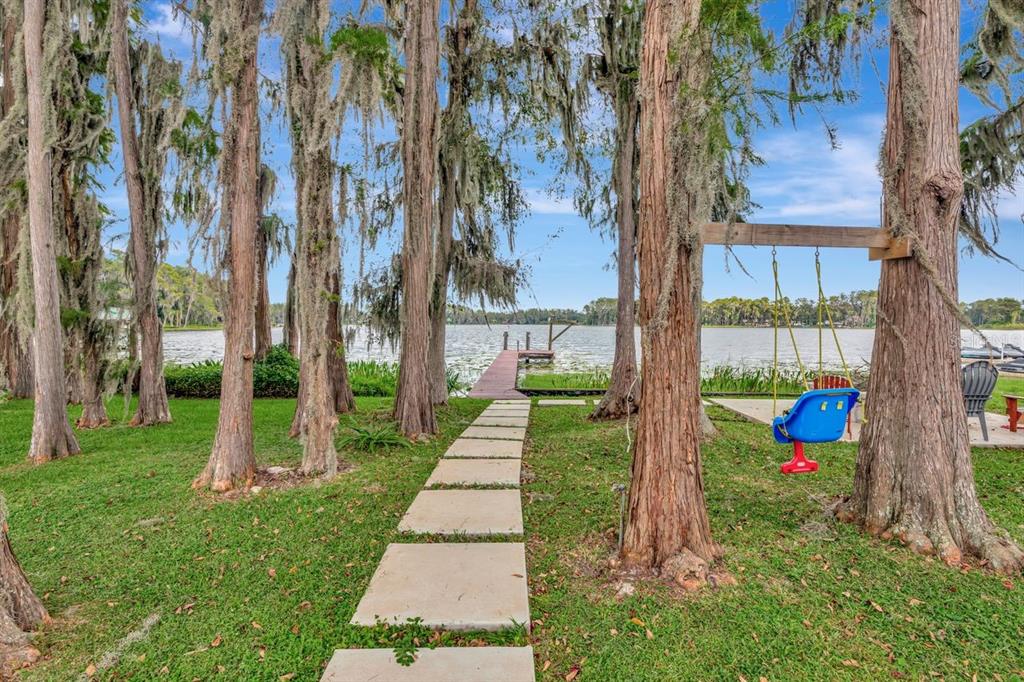 19207 CROOKED LANE
