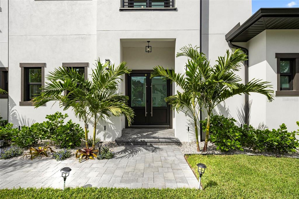 3701 S LYNWOOD AVENUE, TAMPA, FL — photo 5 of 30