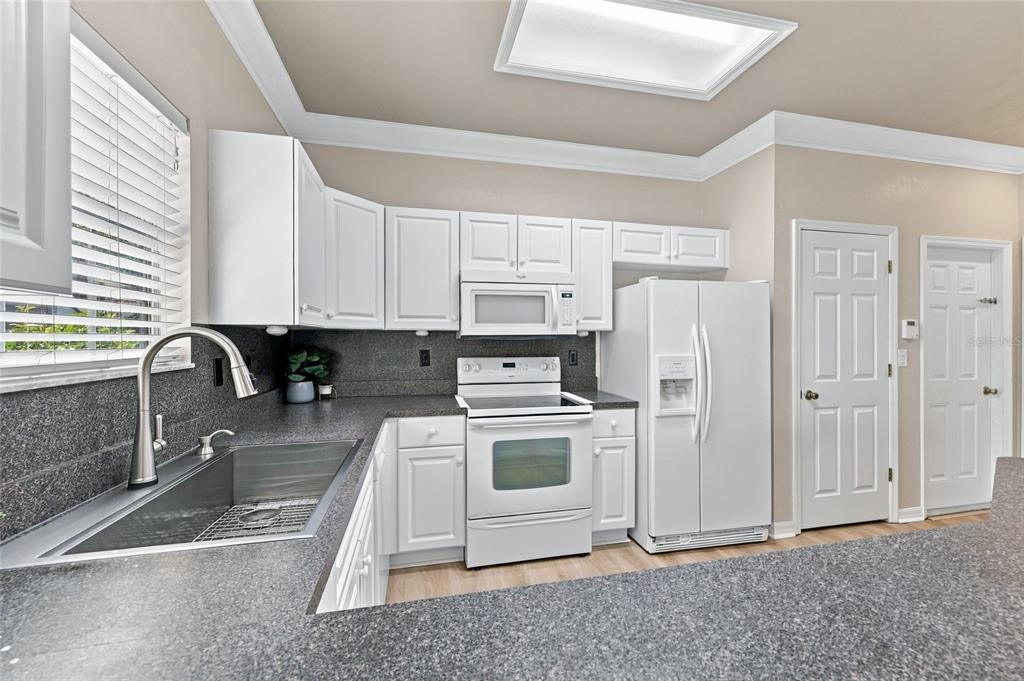 4722 NW 80TH ROAD, GAINESVILLE, FL — photo 5 of 30