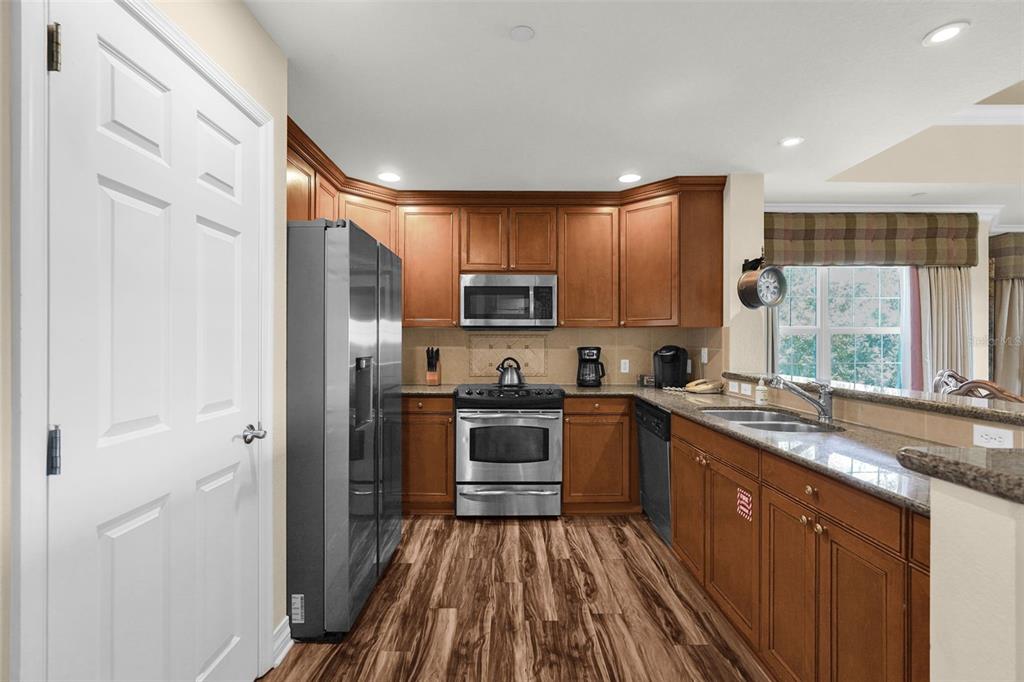 7600 CABANA COURT UNIT 301, KISSIMMEE, FL — photo 4 of 27