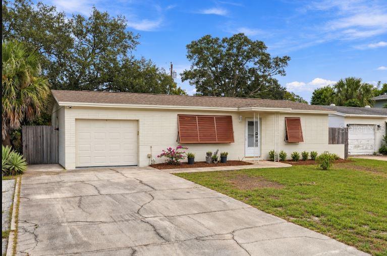 10473 CIRIMOYA LANE, SEMINOLE, FL — photo 2 of 30