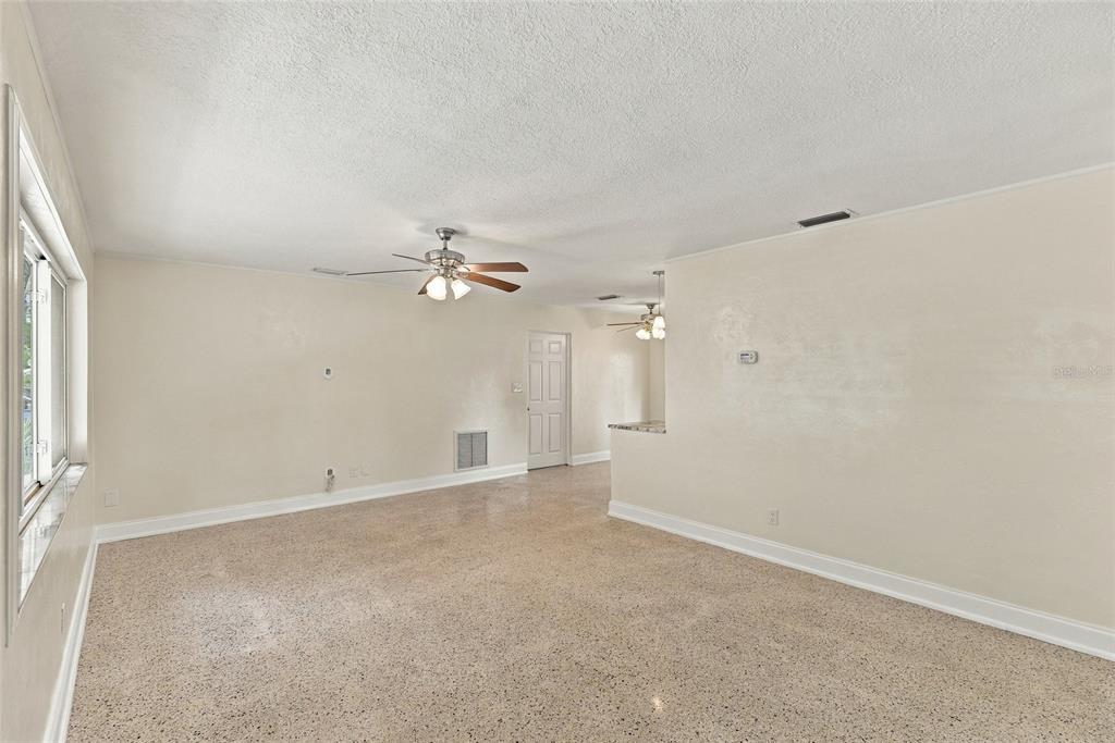 10473 CIRIMOYA LANE, SEMINOLE, FL — photo 3 of 30