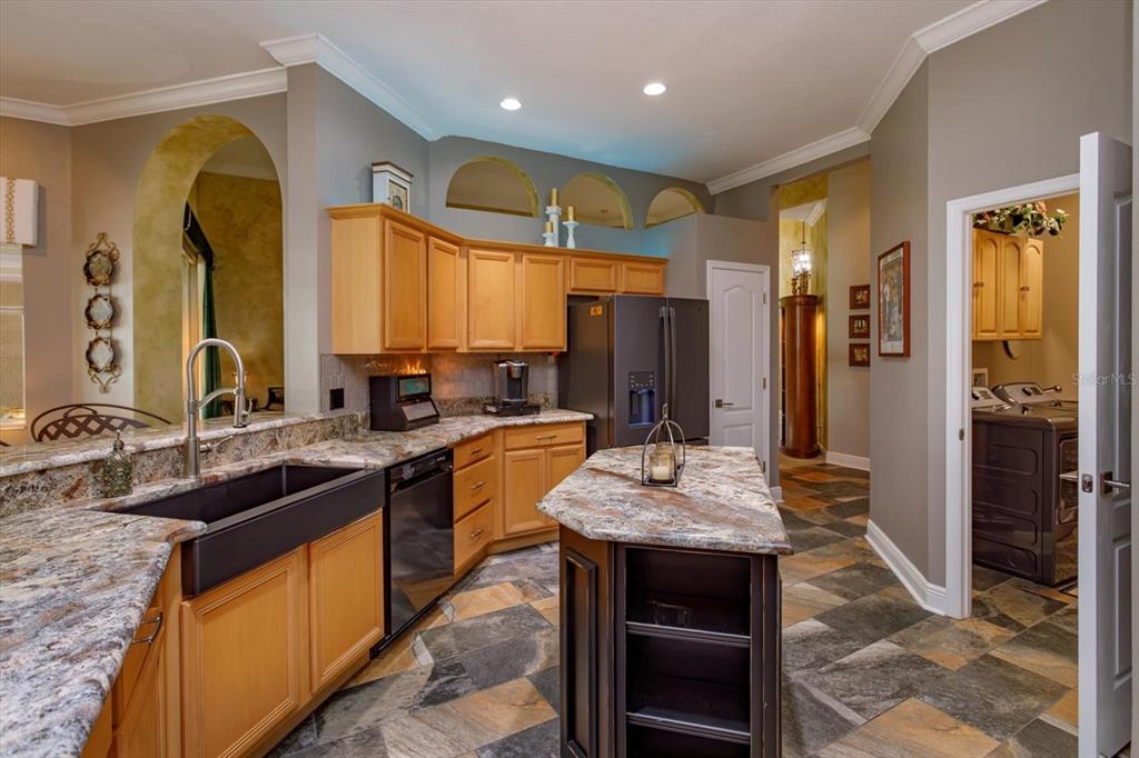 536 AVON GLADE PLACE, SANFORD, FL — photo 5 of 30