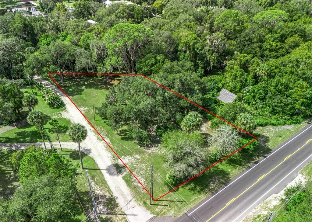12530 SE 142ND AVENUE, OCKLAWAHA, FL — photo 2 of 19