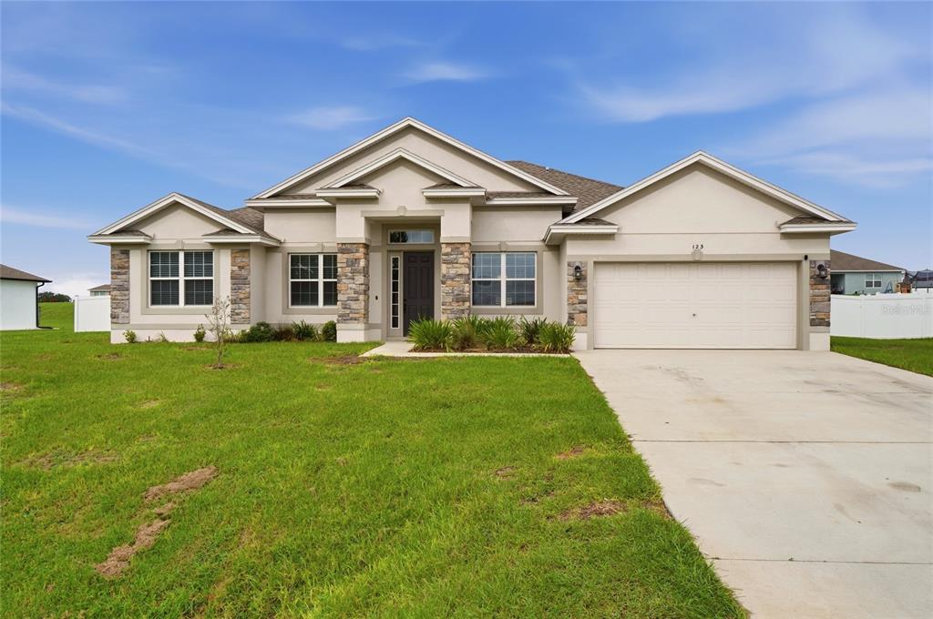 123 CALOOSA DRIVE, BABSON PARK, FL — photo 2 of 30